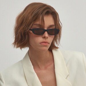 Beyond Stranger Rosa Sunglasses in Black/Tan